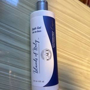 3/$30- Capri Bath Gel (Peach Champagne 🍾)